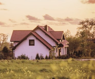 Nabídka pomoci občanům od Oblastní charity Dvůr Králové - DOTACE OPRAV DŮM PO BABIČCE