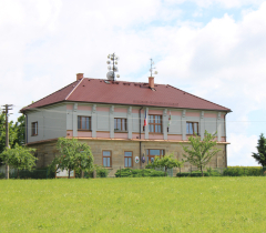 vyhledáno: obec