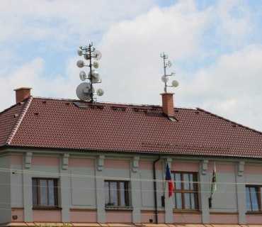 Nová střecha na Obecním úřadě na Boháňce