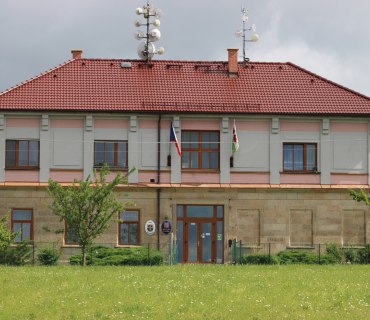 Nová střecha na Obecním úřadě na Boháňce