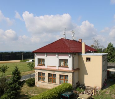 Nová střecha na Obecním úřadě na Boháňce